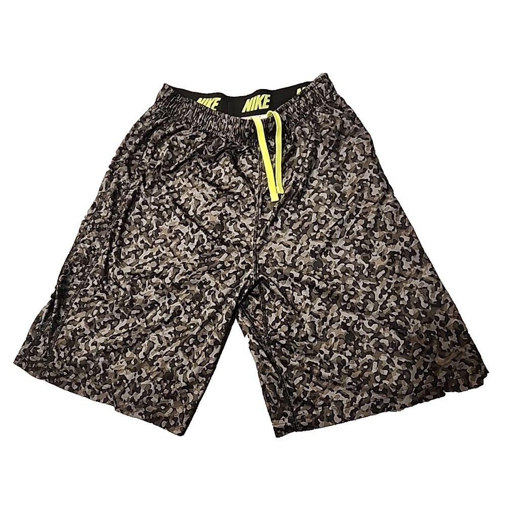 Nike Shorts Mens Medium Camouflage DriFit Volt Training Swoosh Gym Athletic Gray